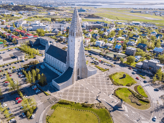 3 Nights 4 Days Reykjavik