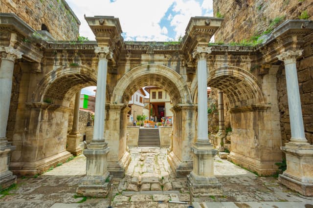 Discover the Turquoise Coast of Türkiye by Rental Car